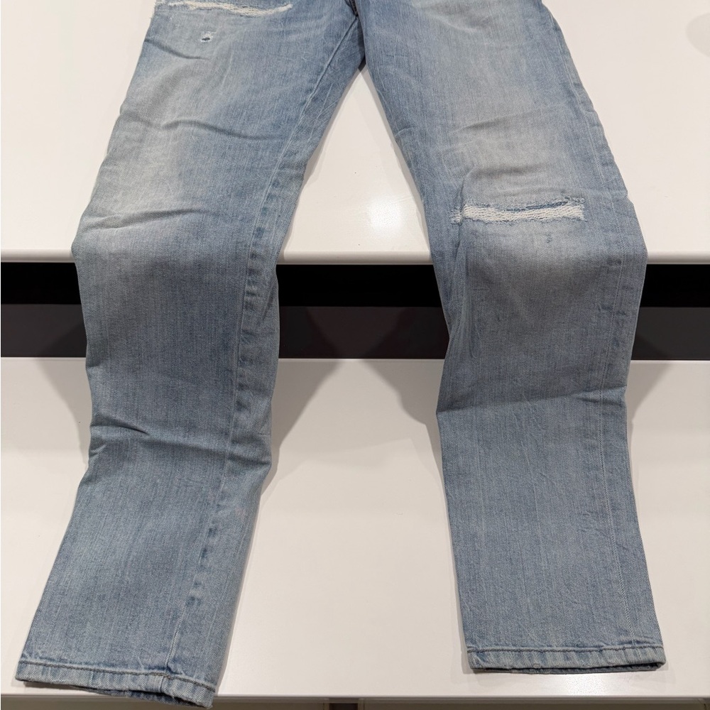 Diesel Men's Light Blue Straight Jean
D BAZER style
